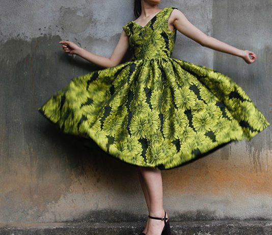 Sukienki vintage modne jak dawniej