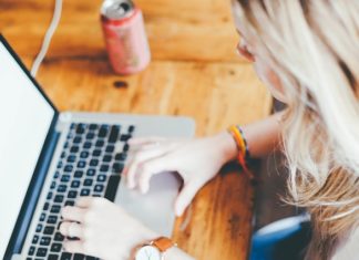 Jak przekazywać wiadomości o chorobie