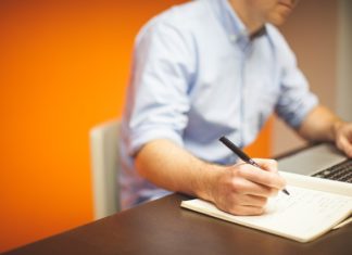 Czy warto robić ponadprogramowe praktyki zawodowe?