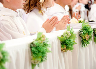 Buciki na Pierwszą Komunię dla dziewczynki