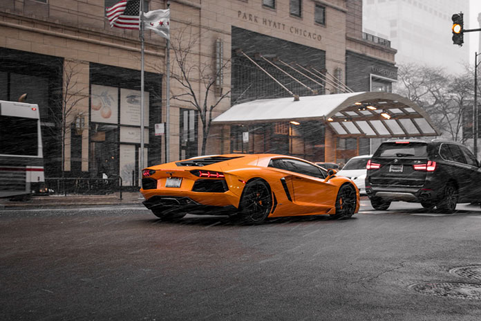 auto-12_resize W jaki sposób odświeżyć wygląd naszego lakieru