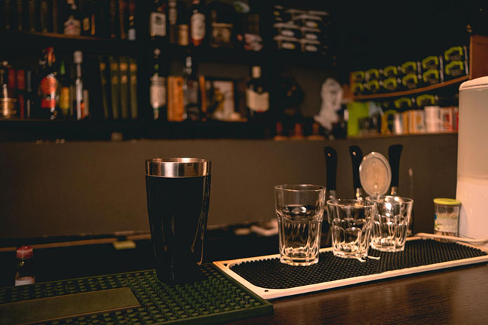 8504 Ciekawe pomysły na prezent dla każdego pasjonata barmaństwa