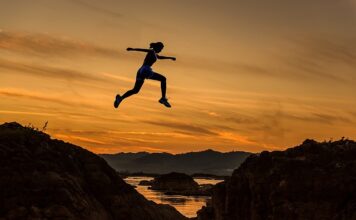 Co lepsze bieganie czy interwały?