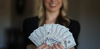 Jak zarabiać w money 2 money?